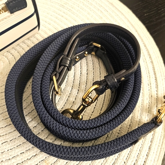 Christian Dior Mini Dior Vibe Bag – White & Navy | Made in Italy - Picture 7 of 16